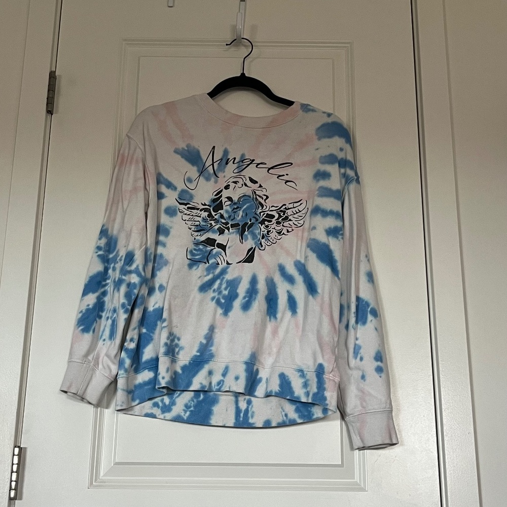 Forever 21 Angelic Angel Blue, Pink, and White Sweatshirt Size Large